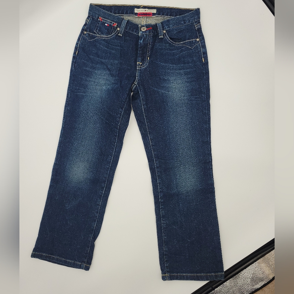 Tommy Hilfiger Low Rise Boot Capri Jeans, Size 2